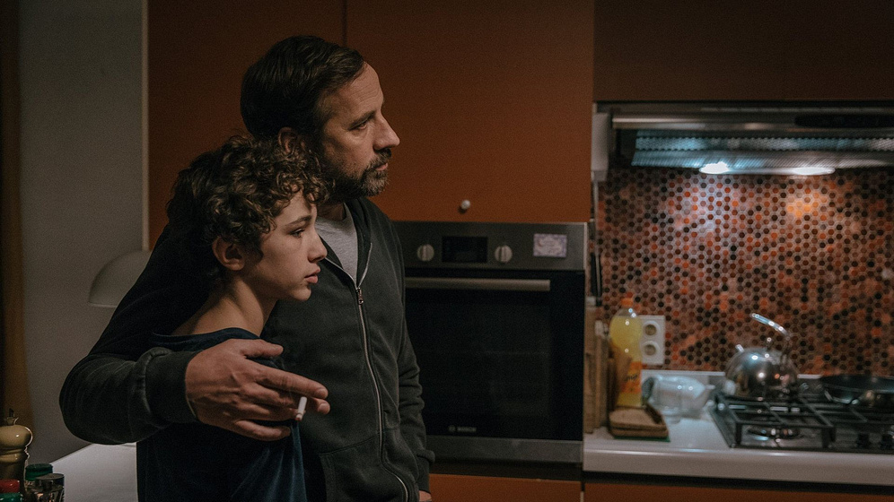 Fred Testot y Oscar Pauleau en Menos Mal Que Nos Tenemos