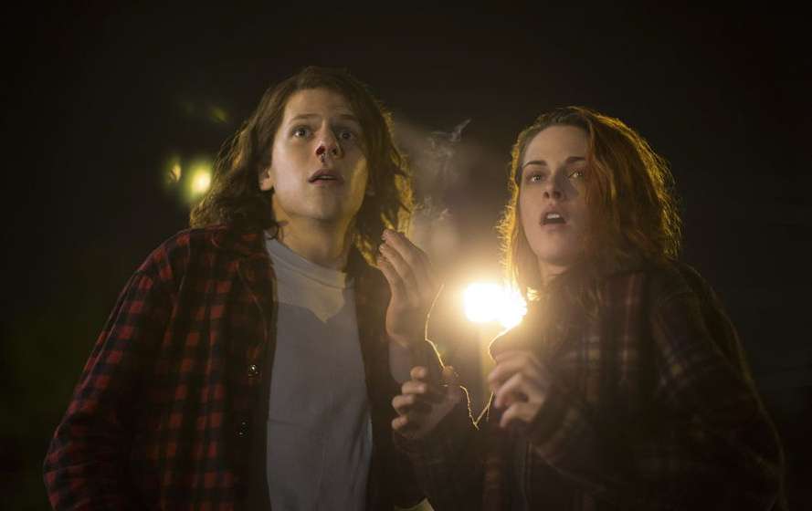Kristen Stewart y Jesse Eisenberg en American Ultra