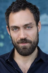 Foto de Alex Hassell