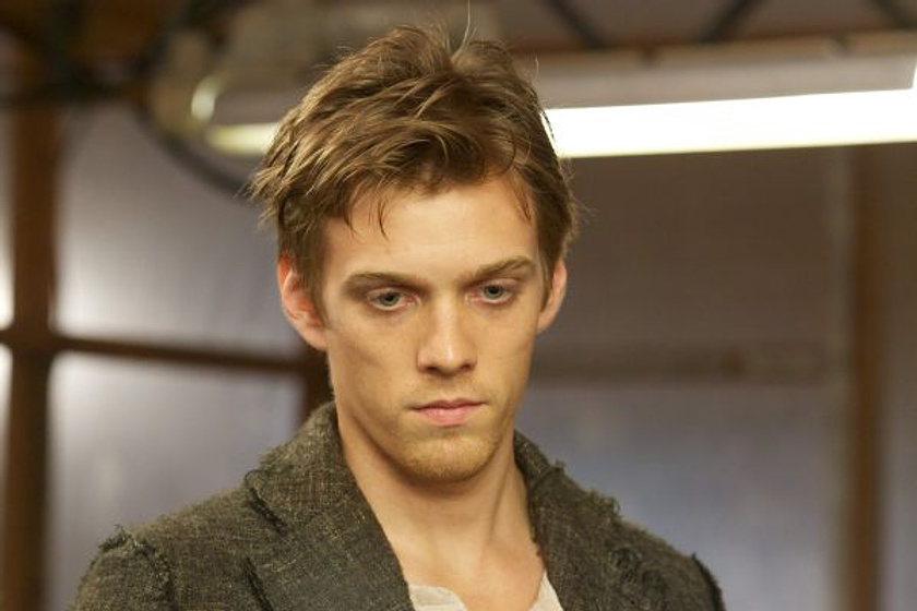 Jake Abel en The Host (La Huésped)
