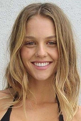 picture of actor Isabelle Cornish