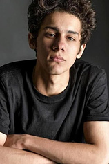 picture of actor Omar Rozik