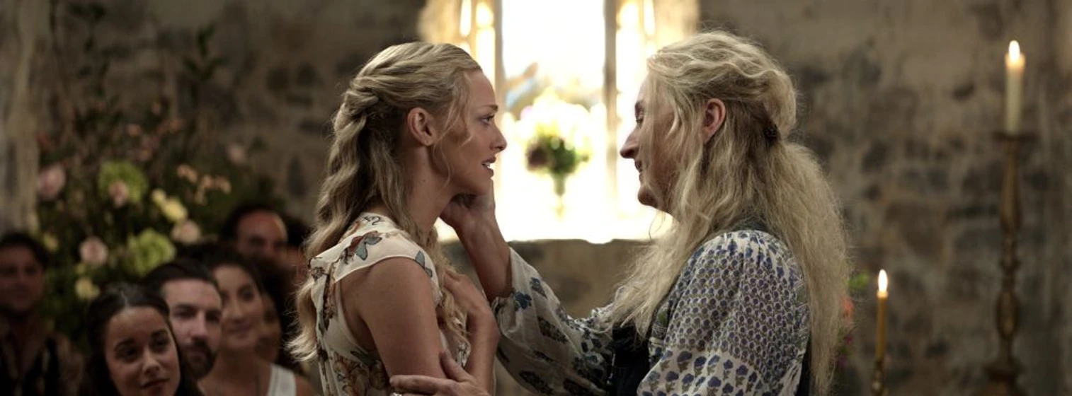 Meryl Streep y Amanda Seyfried en mamma-mia-una-y-otra-vez