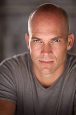 picture of actor Aaron Smolinski
