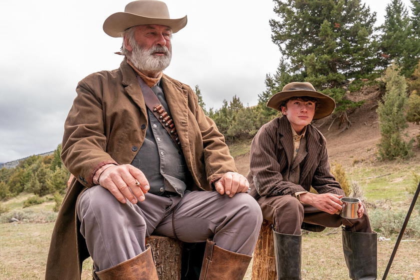 Alec Baldwin y Patrick Scott McDermott en Dos Forajidos