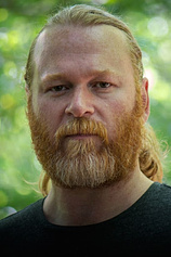 picture of actor Julian Seager
