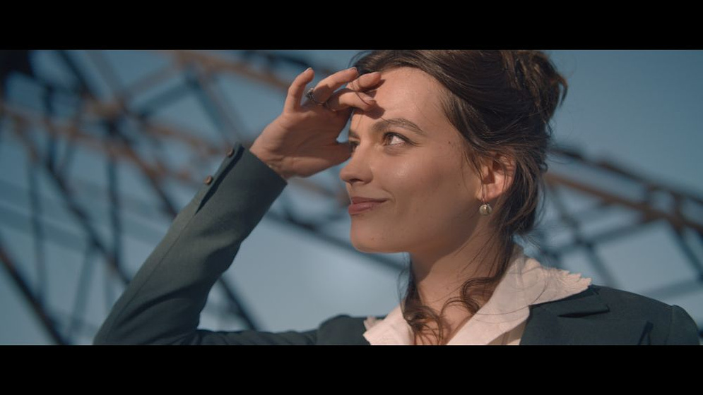 Emma Mackey en Eiffel