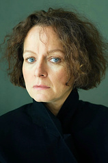 photo of person Samantha Morton