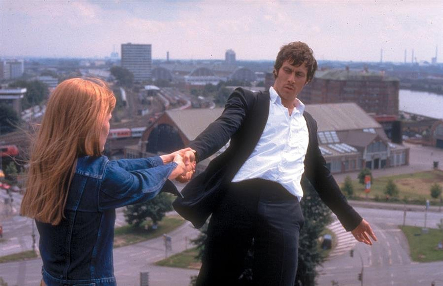 Imagen de long-hello-and-short-goodbye