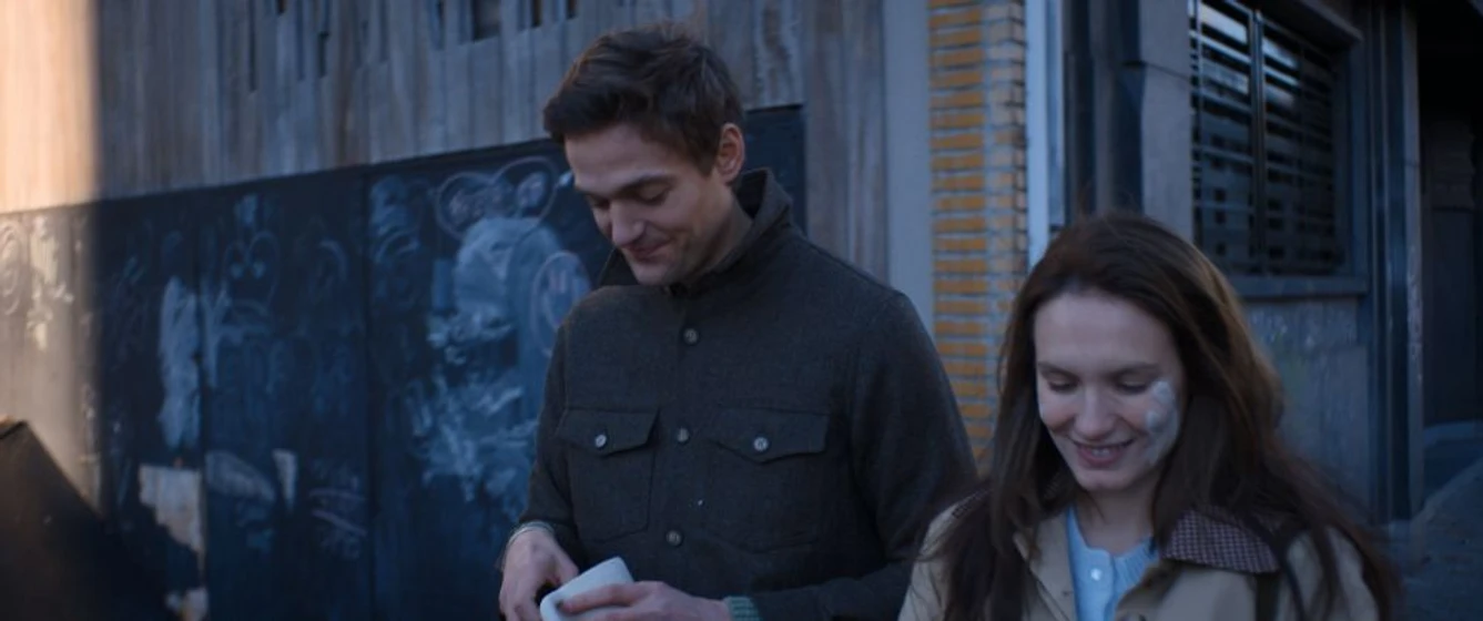 Ana Girardot y Lucas Englander en la-maison