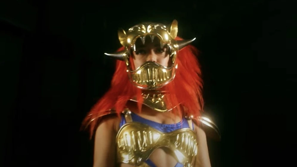Tori Griffith en lion-girl