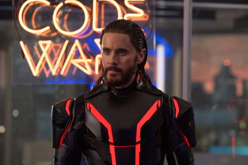 Jared Leto en tron-ares
