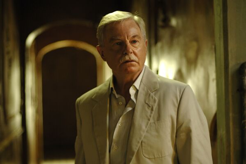 Derek Jacobi en Arritmia