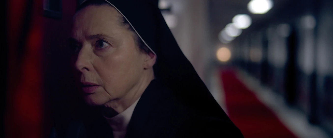 Isabella Rossellini en conclave
