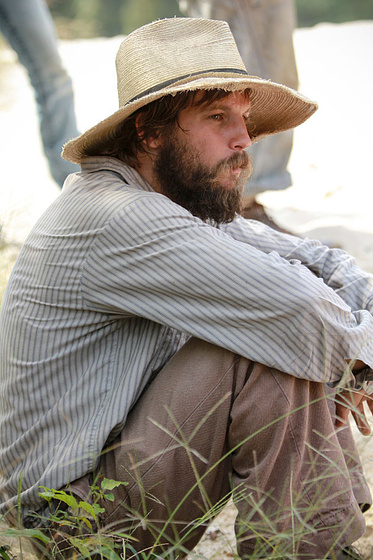 Logan Marshall-Green en As I Lay Dying (El último deseo)