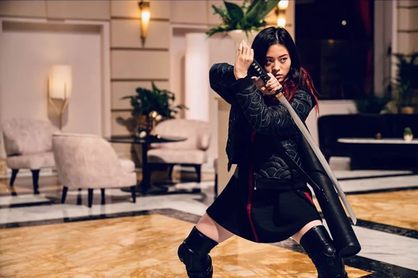 Luna Fujimoto en la-espada-de-los-47-ronin