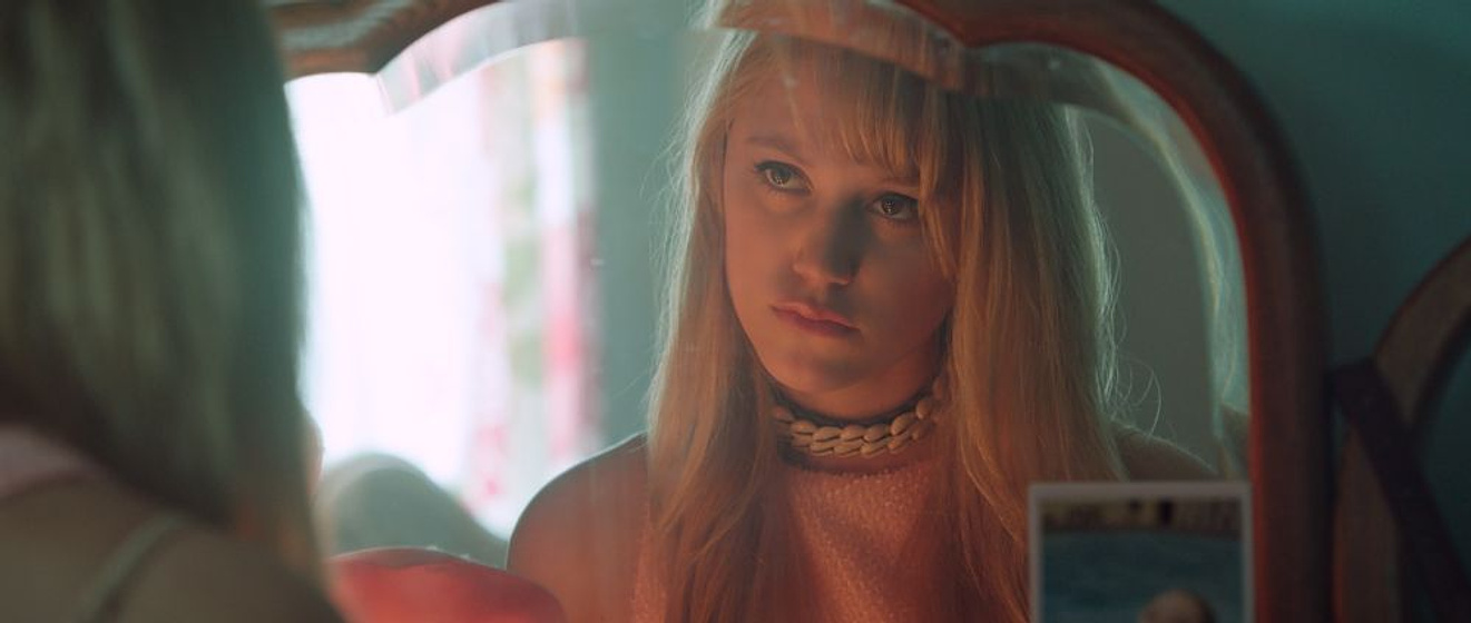 Maika Monroe en It Follows