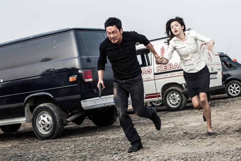 Jung-Woo Ha y Gianna Jun en the-berlin-file