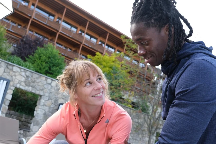 Bernadette Heerwagen y Eugene Boateng en annie-sin-miedo-a-vivir