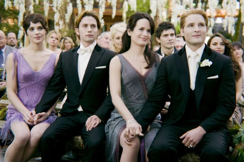 Peter Facinelli, Elizabeth Reaser, Ashley Greene y Jackson Rathbone en la-saga-crepusculo-amanecer-parte-1