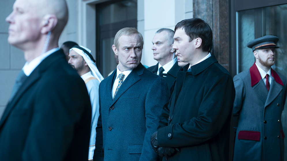 Jude Law y Paul Dano en El Mago del Kremlin