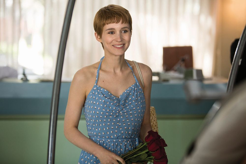 Rooney Mara en No te preocupes, no llegará lejos a pie