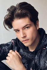 picture of actor Emilio Treviño
