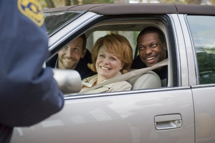 Chris Tucker, Bradley Cooper y Jacki Weaver en El Lado Bueno de las Cosas