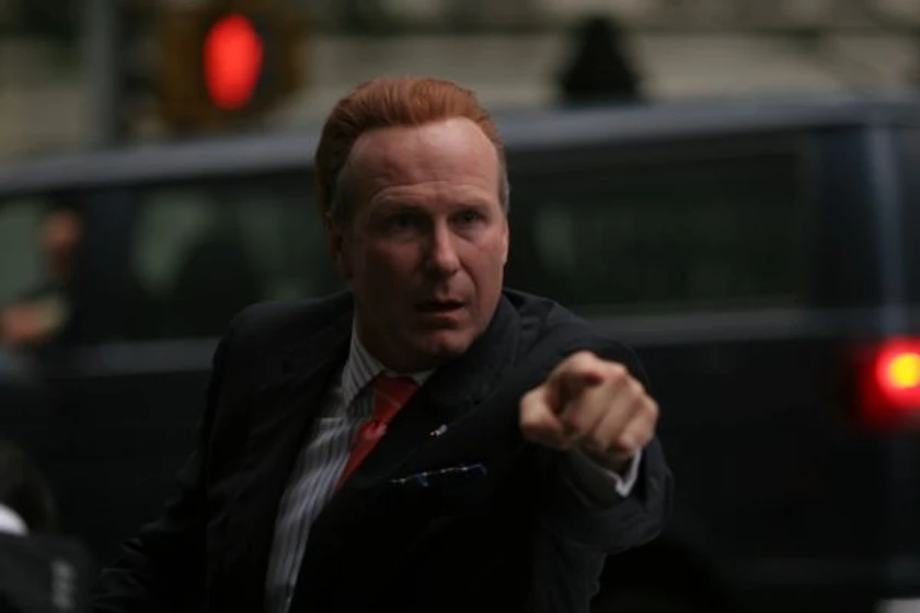 William Hurt en sobrepasando-el-limite