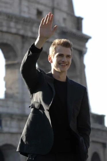 Hayden Christensen en jumper (Junket en Roma (Febrero 2008))