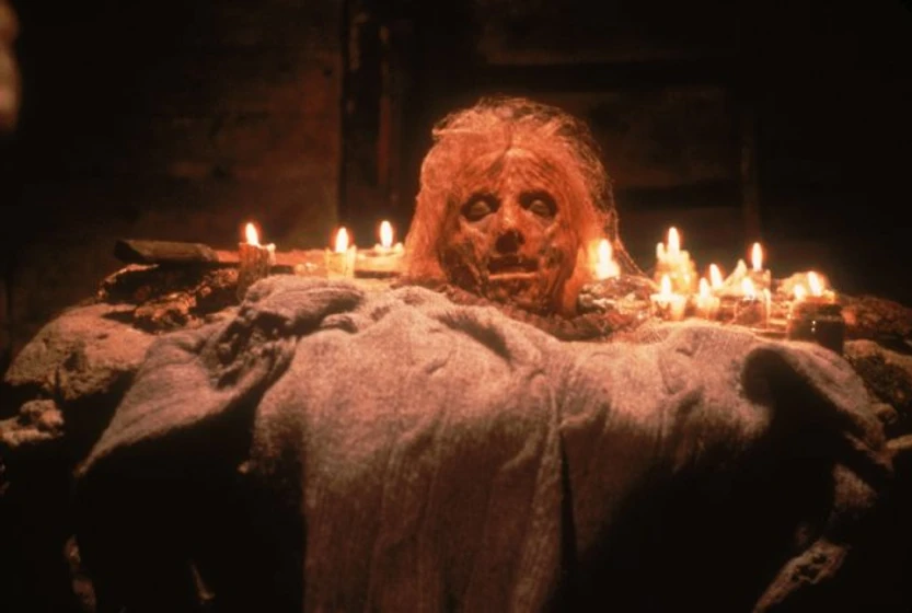 Betsy Palmer en viernes-13-ii-parte