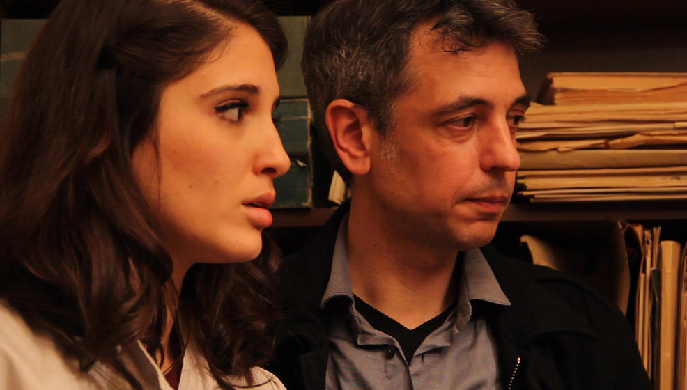 David Ayén y Ana Merchante en el-hijo-del-hombre-perseguido-por-un-o-v-n-i