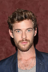 photo of person Harry Treadaway