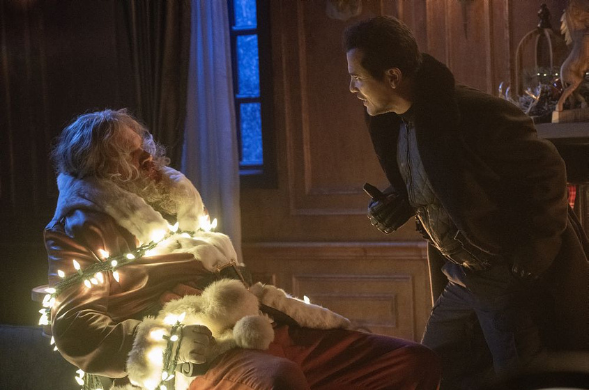 John Leguizamo y David Harbour en Noche de Paz