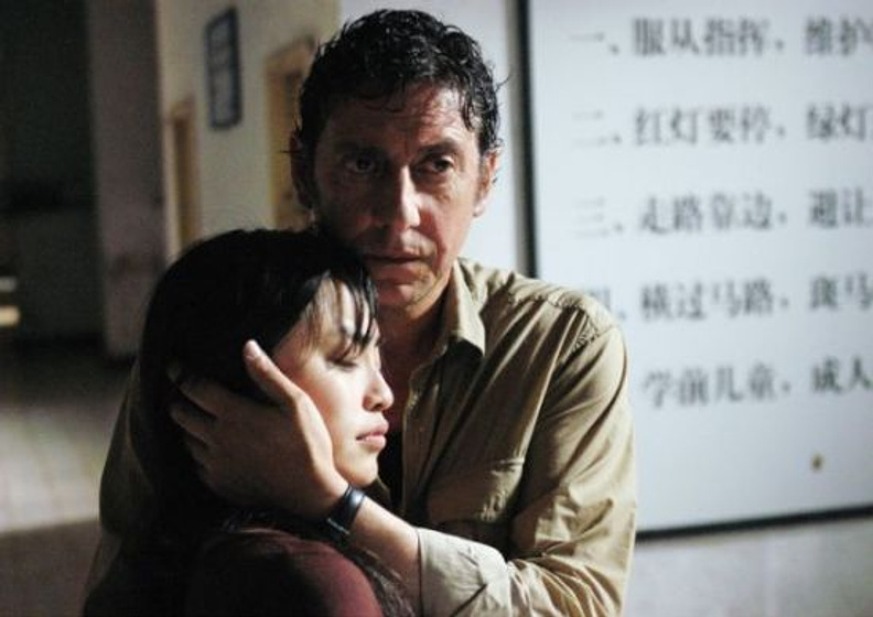 Sergio Castellitto y Ling Tai en La Estrella Ausente