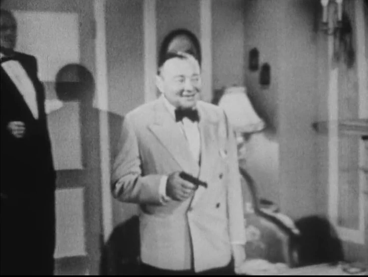 Peter Lorre en casino-royale-1954