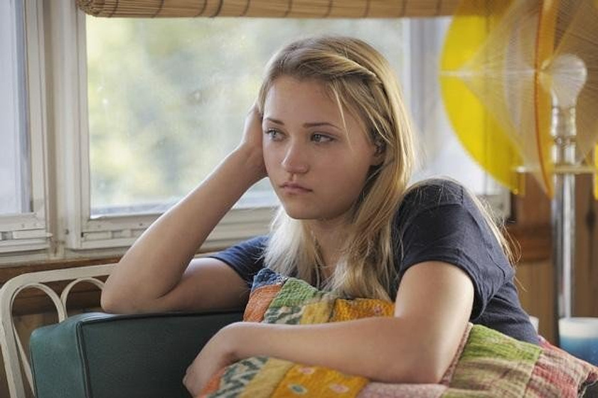 Emily Osment en Acoso en la red social