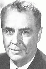 picture of actor Walter Klavun