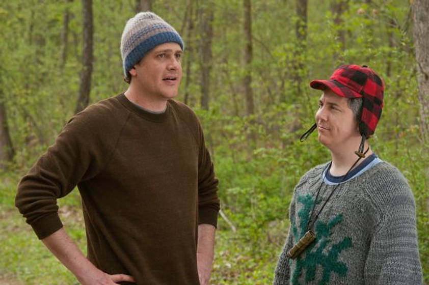Jason Segel y Chris Parnell en Eternamente comprometidos