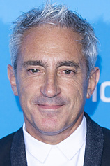 photo of person Jon Sistiaga