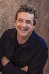 picture of actor James Fox