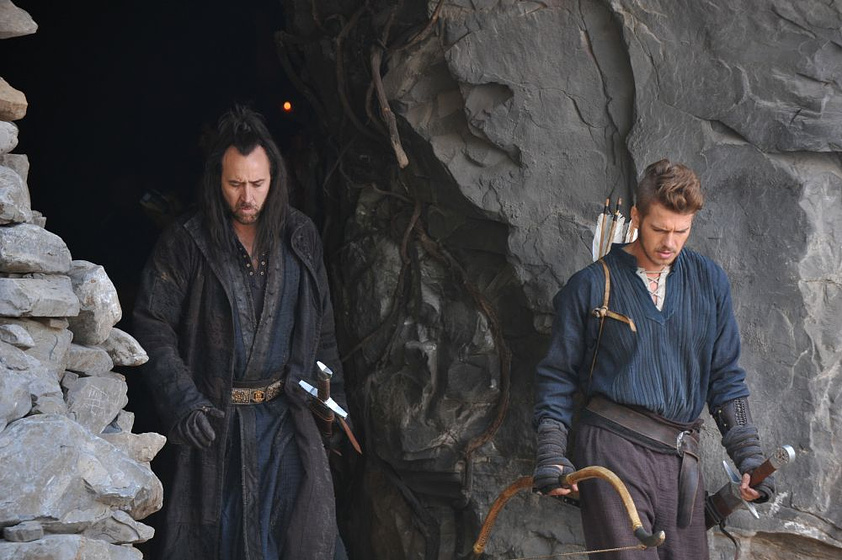 Nicolas Cage y Hayden Christensen en Desterrado