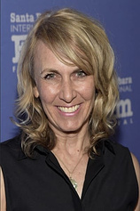photo of person Bronwen Hughes