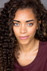 picture of actor Kiara Barnes