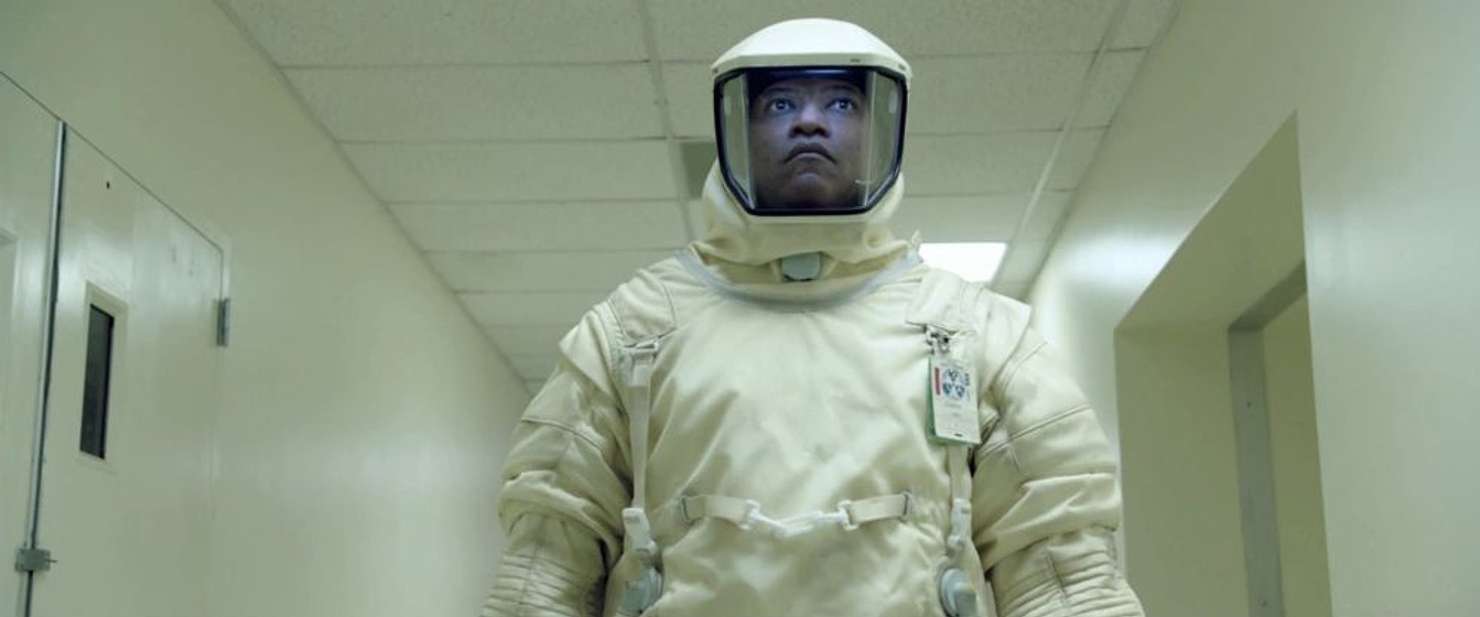 Laurence Fishburne en La Señal