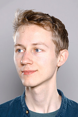 photo of person Charlie Shackleton