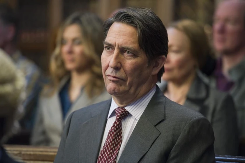 Ciarán Hinds en Circuito cerrado (2013/I)