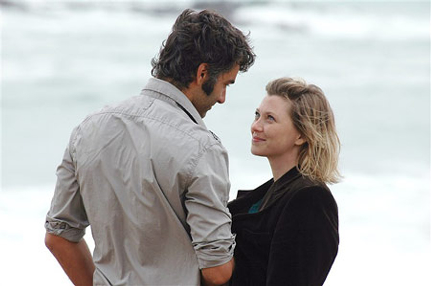 Cécile Bois y François Vincentelli en Doble Identidad