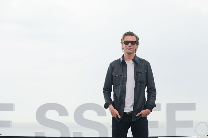 Jamie Campbell Bower en Emmanuelle (Festival de San Sebastián. Septiembre 2024)