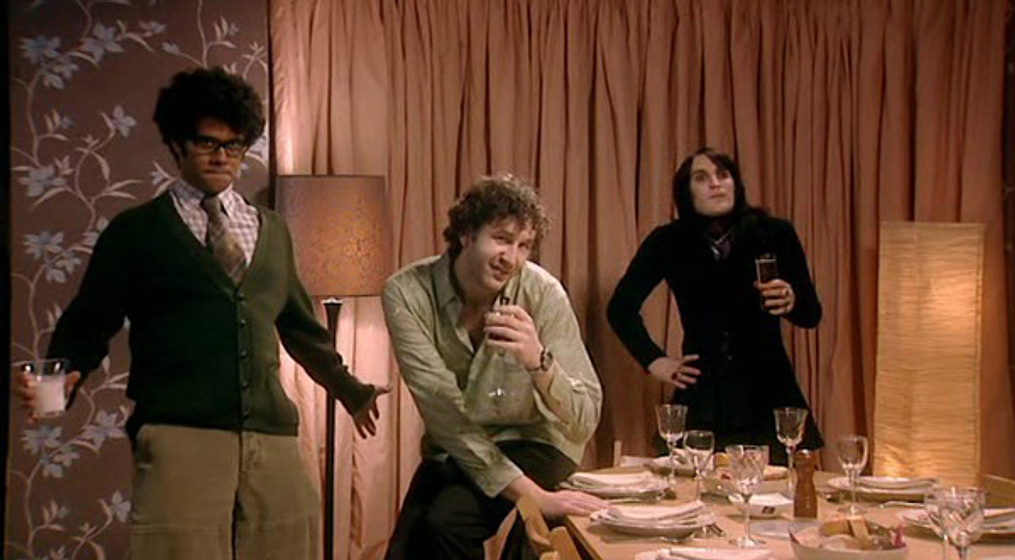 Richard Ayoade, Chris O'Dowd y Noel Fielding en Los informáticos
